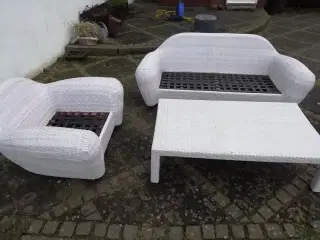 Havemøbler - sofa, bord og stol