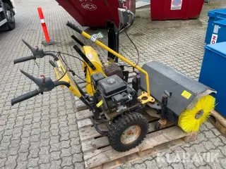 Redskabsbærer med kost og Sneslynge TEXAS Combo 800