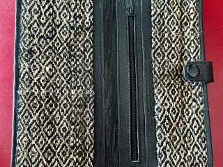 Vintage/ Retro pengepunge sælges. 