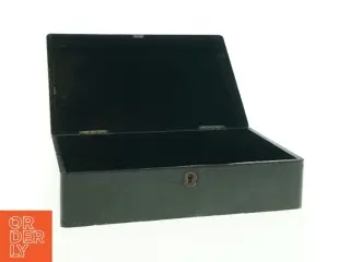 Antik sort dekoreret kinesisk lak trææske (str. 28 x 19 x 8,5 cm)