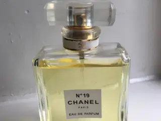 Chanel No.19 100ml - Parfume