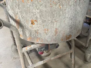 Tvangsblander 200 l