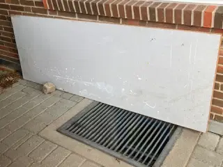 Praktisk arbejdsbord