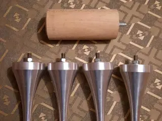 Carpe Diem sengeben, 13 cm, aluminium 