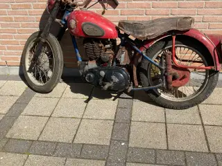 BSA B31