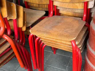 Gamle skolestole
