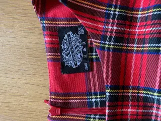 Skotskternet kjoler 