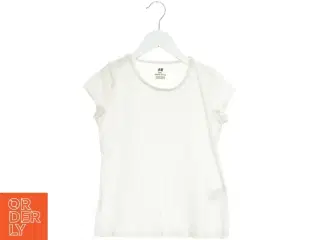 T-Shirt fra H&M (str. 152 cm)