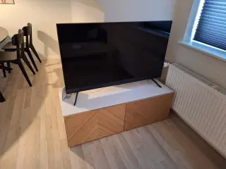 TV-bord (næsten nyt) 