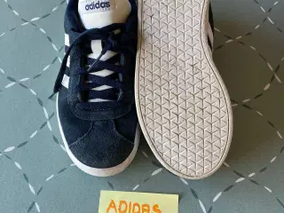 Adidas ruskinds sneakers