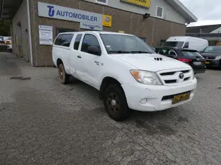 Toyota HiLux 2,5 D-4D 120 Ex.Kab 4x4