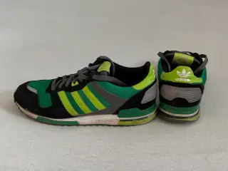 Adidas sko str 43 1/3