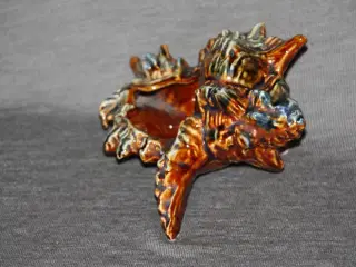 Konkylie keramik skål  17 cm x 12 cm