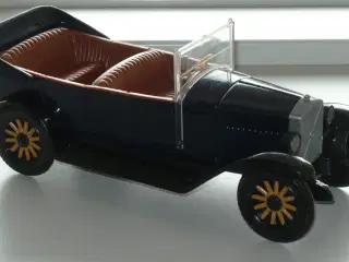 Volvo Finsk  Plast Modelbil