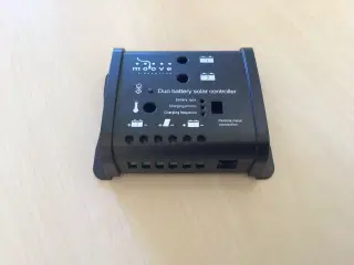 Moove solcelleregulator RE102 - 10A
