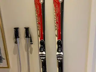 Dynastar carvingski 165cm