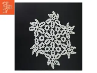 Hæklet blonde dækkeserviet Ø 35 cm (str. Ø 35 cm)