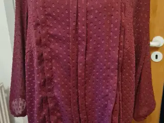 Rød tunika str M 46-48 fra Zizzi 