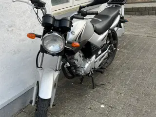 Yamaha MC YBR 125