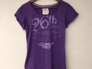 H&M flot lilla t-shirt med print str. L