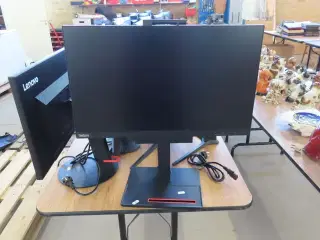 Computer THINKCENTRE TIO24Gen4