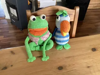 Kaj og Andrea Bamser , Teater. Tøj.