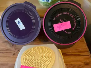 Tupperware 