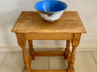 Dansk 60’er snedkerbord, sidebord, lampebord i fyr