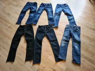 Jeans str 134 og 140