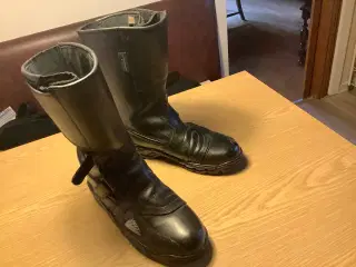 Sorte støvler str 42 til MC