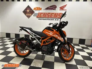 KTM 390 Duke