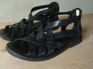 Angulus sandaler 37,5