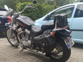 Suzuki Intruder 1400