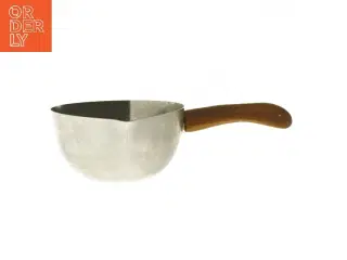 Lille kasserolle med træhåndtag (str. Ø 12 cm)