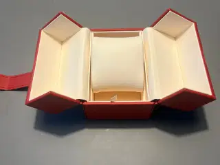 Flot rød Omega ur box til ur