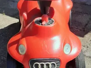 Mini Audi gå bil