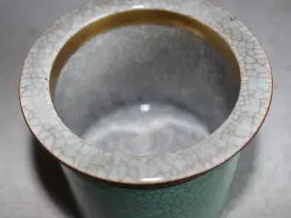 Lille bæger / vase med krakelé glasur 
