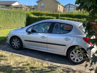 Peugeot 207 1,6 HDI 5 D