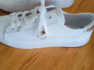 Tommy Hilfiger sko nye størrelse 40