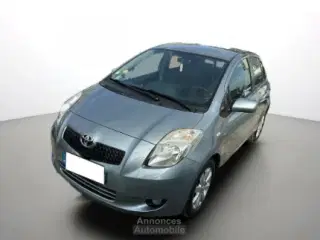 Toyota yaris 1.4 4-d4 