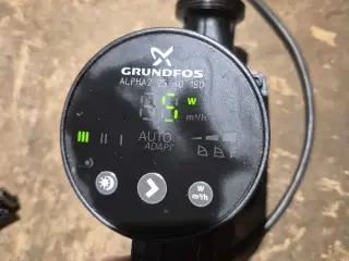 Grundfos Alpha 25-40-180 