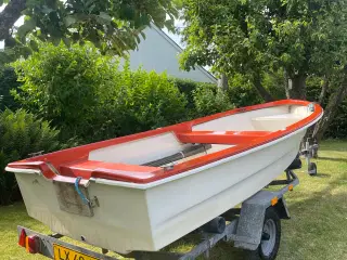 Jolle 13 Fod med trailer 