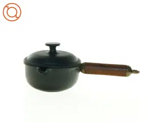 Le Creuset Støbejerns kasserolle med låg og træhåndtag (str. Ø 13 cm)
