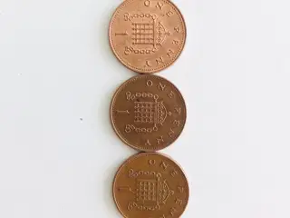1976 UK 1 New Penny og andre 1 penny mønter