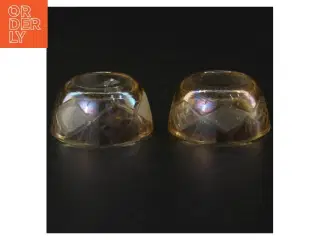 Små skåle i farvet glas (str. Ø. 5,5 cm)