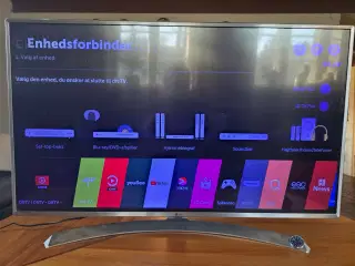 LG 43” Smart TV – 4K UHD med Harman/Kardon-lyd