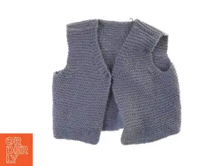 Strikket vest (str. 36 x 31 x 28 cm)