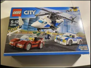 Lego city 60138
