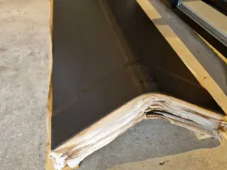 Swisspearl vinkelrygning 35gr. 300mm flig sortblå
