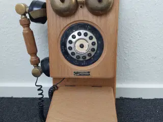 Antik telefon 